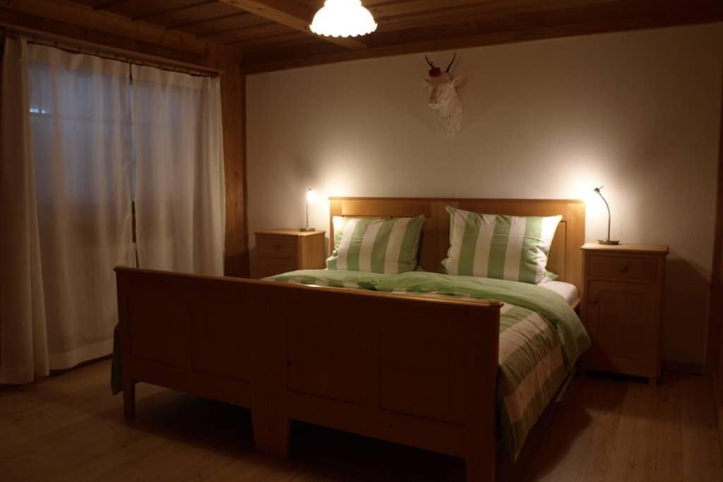 Grosszugige Ferienwohnung Am Kloster Kirchzarten Bagian luar foto